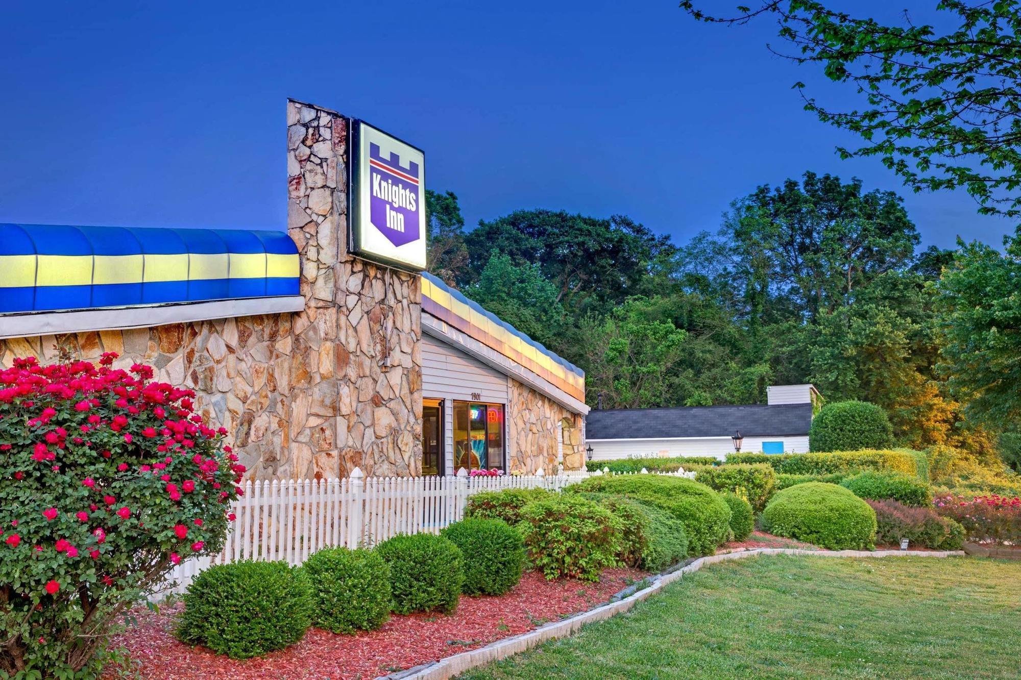 Knights Inn Charlotte South Pineville Exterior photo